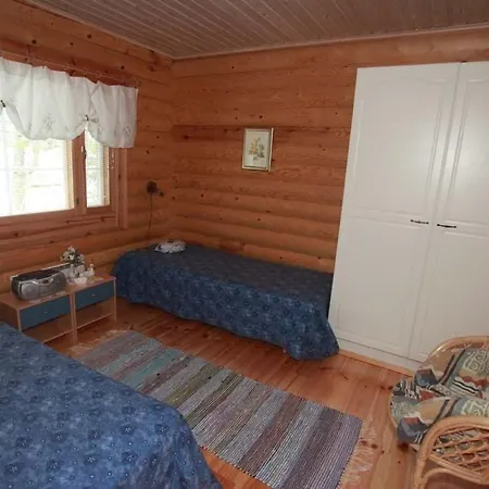 Dom wakacyjny Hiekkarannanlomat *